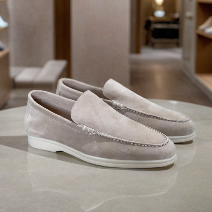 Sven™ | Elegant Ruskind Loafer